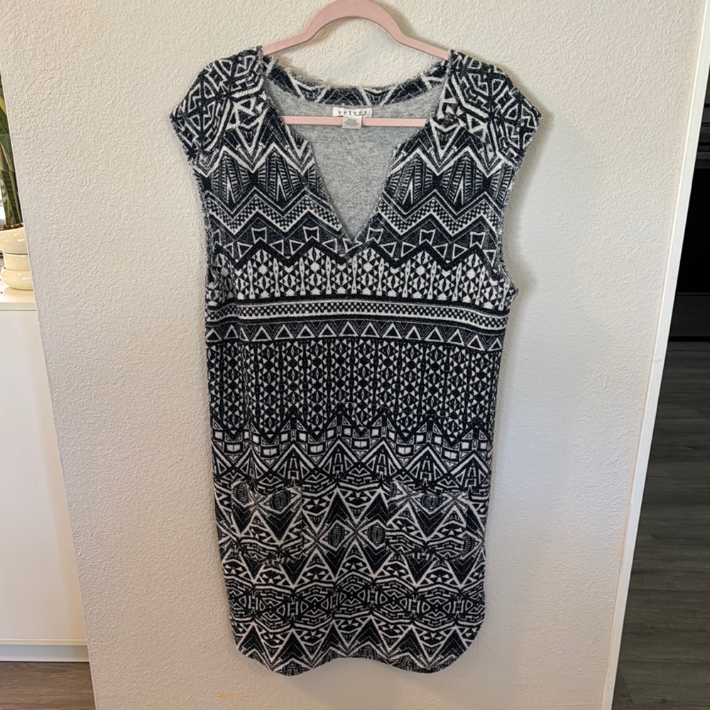 Velvet by Graham & Spencer Black and White Patterned Dress